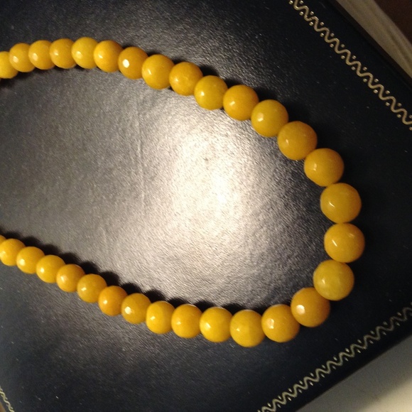 Jewelry - YELLOW AVENTURINE BEADED NECKLACE 18 INCHES 250 CARATS WITH .925 ST SILVER CLASP